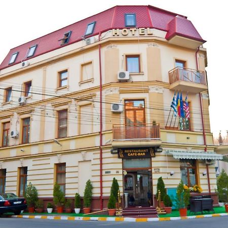 Hotel Papu Bukarest Eksteriør billede