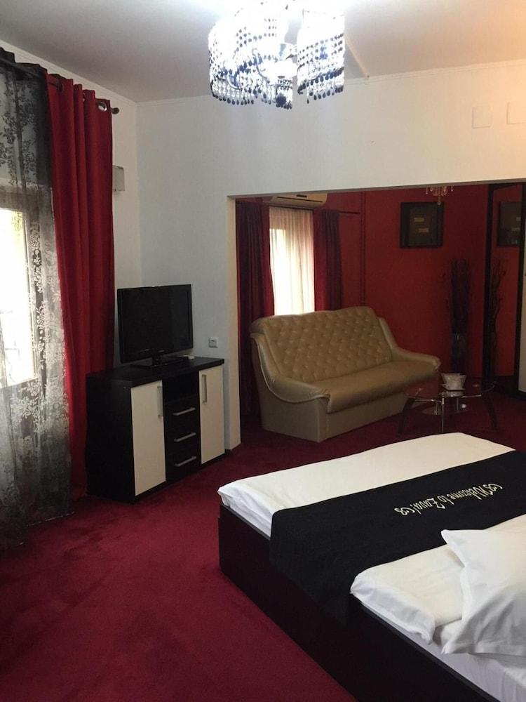Hotel Papu Bukarest Eksteriør billede